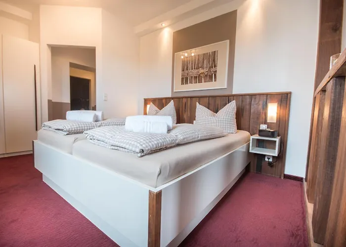 Nige Hus Hotel 4*