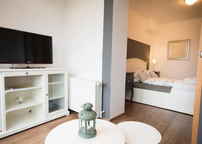 Nige Hus 4*