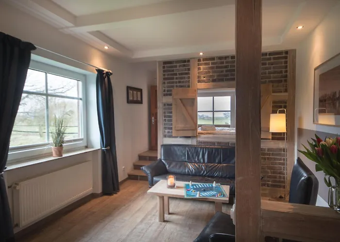 Nige Hus Hotel 4*